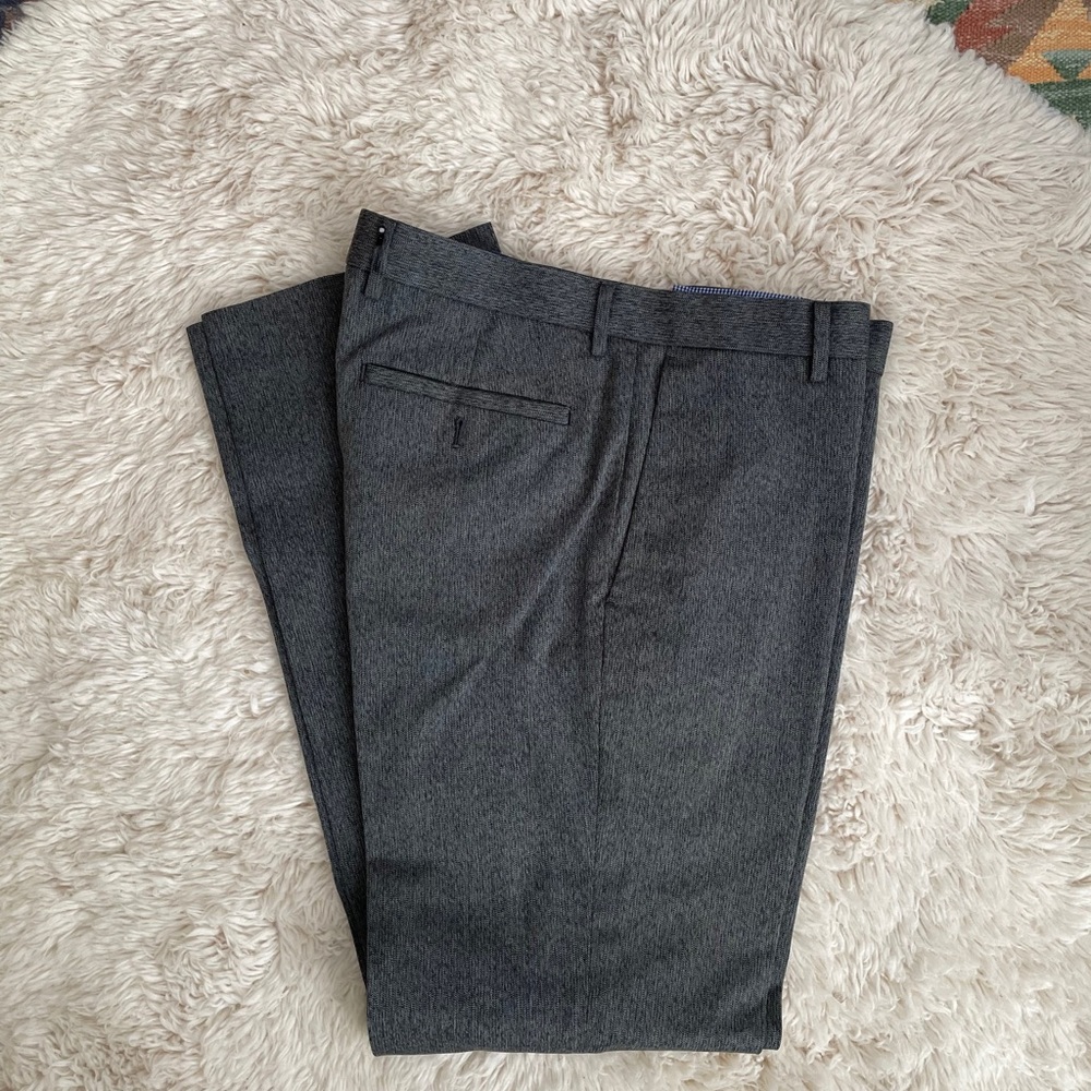 Banana Republic 31/32 Slim Fit Pants